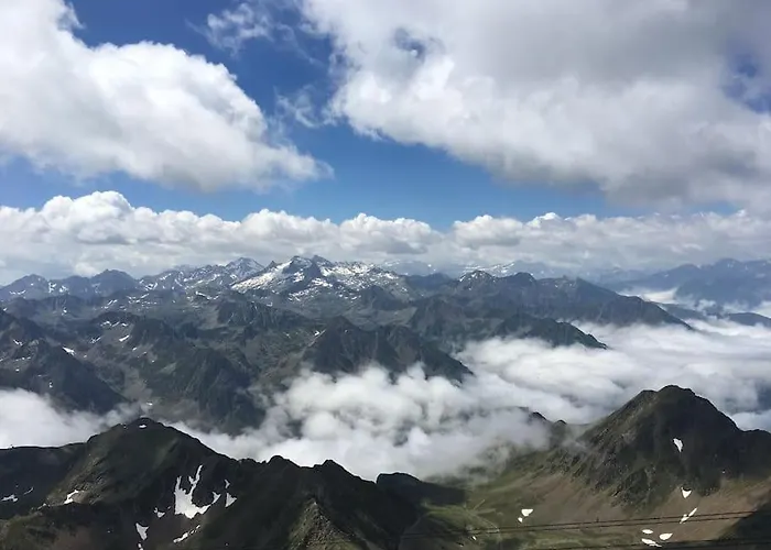 Floor With Mountain Views In The Centre Of Gazost Appartement